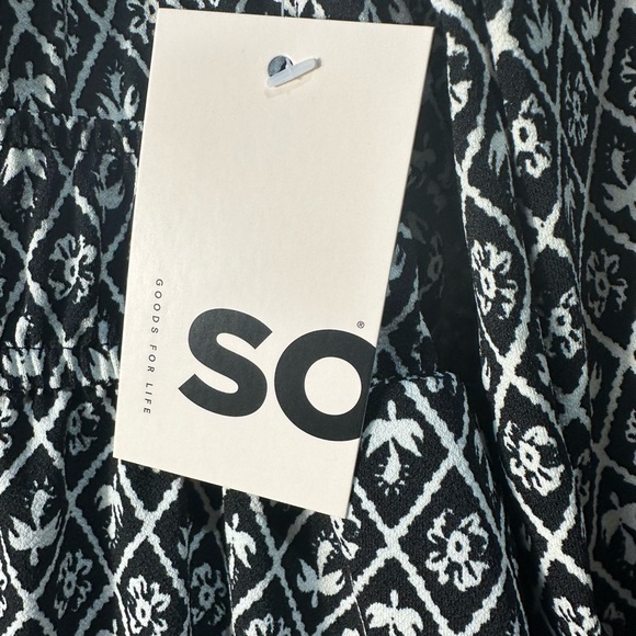 NWT juniors SO cinch waist skater dress SZ Medium - Picture 4 of 4